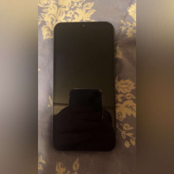 Samsung Galaxy A15 brand new nothing wrong with it at all! - Picture 2 of 4